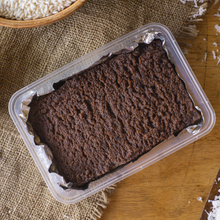 Load image into Gallery viewer, Rice cake topped with sweet and creamy latik
